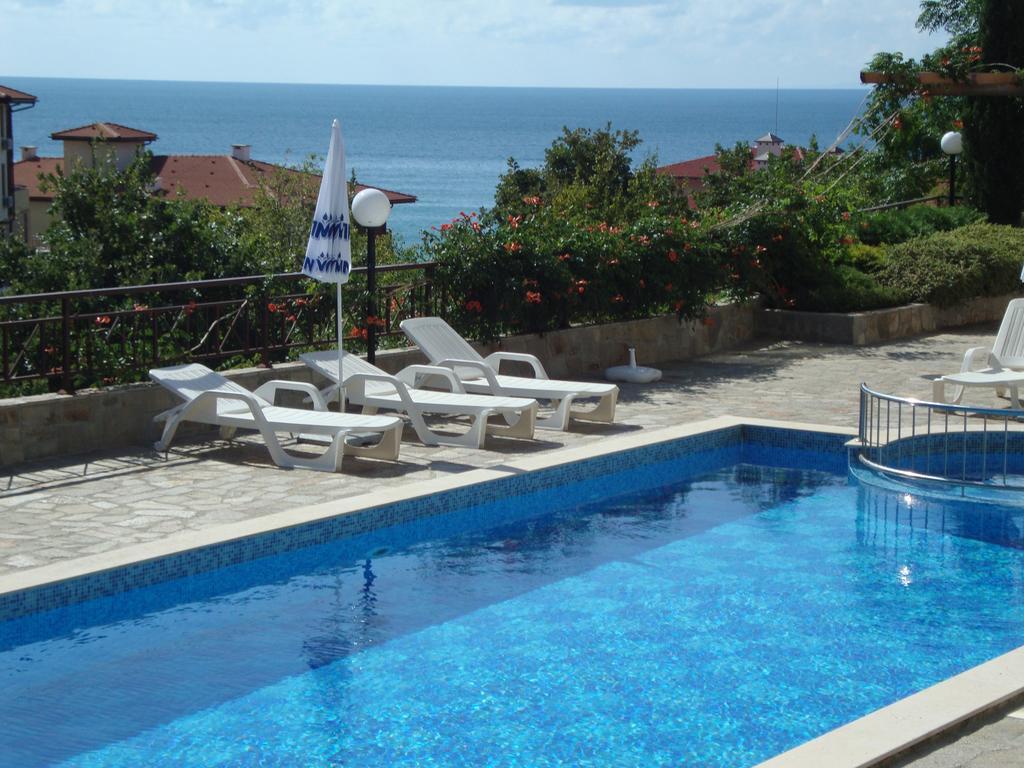 Sirena Apartment Sveti Vlas Eksteriør billede